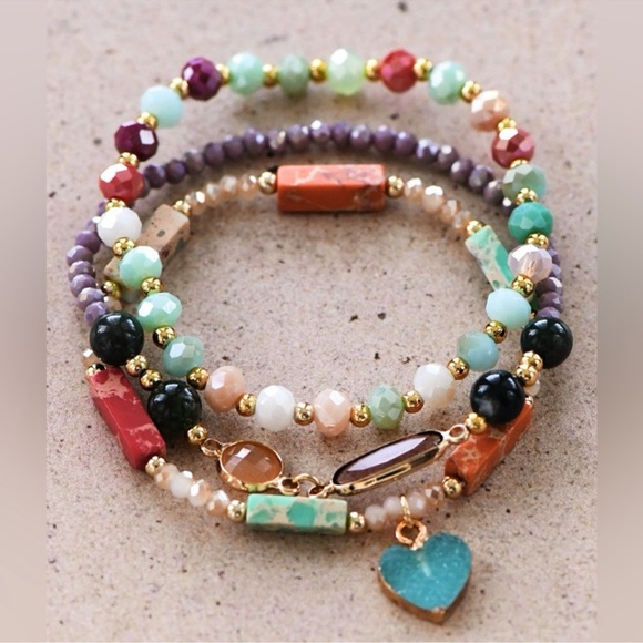 Jewelry - 🦩Must Go🦩 Unique Boho Bracelet Set